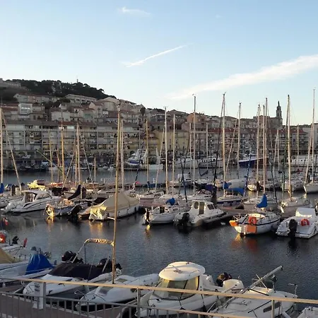 Holiday home Hippocampe - Jolie Petite Maison De A La Corniche *